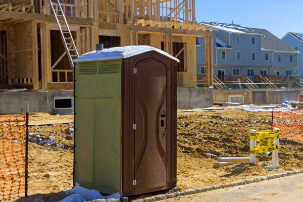 Best Construction site porta potty rental  in Burlington, ND